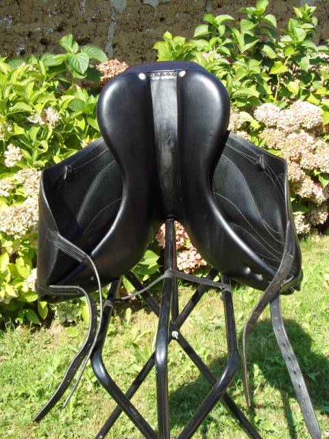 Sella da dressage Antarès  17" - 2012