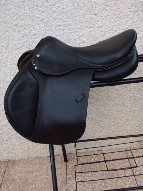 Sella da salto ostacoli Devoucoux  17.5" - 2016