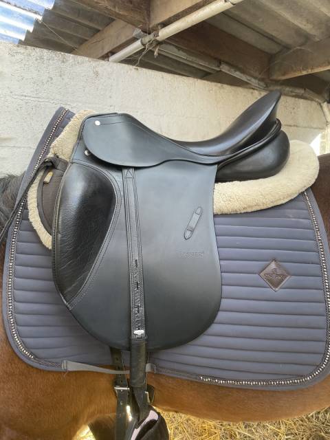Sella da dressage Passier  17" - 2024