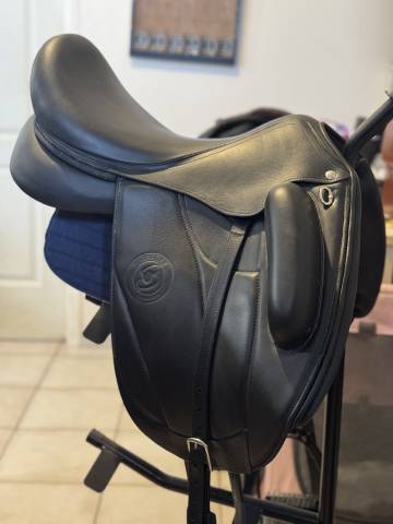 Sella da dressage Forestier  18" - 2023