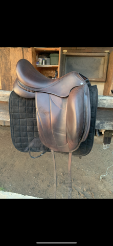 Sella da dressage Forestier  17.5" - 2018