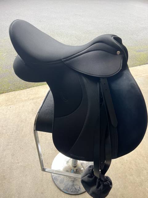 Sella mista Wintec  17.5" - 2024