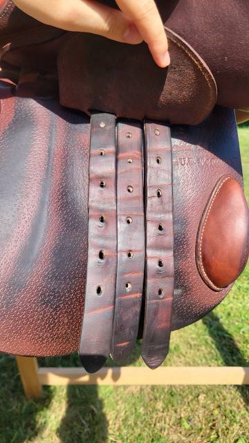 Sella da salto ostacoli Hervé Godignon  17" - 2015