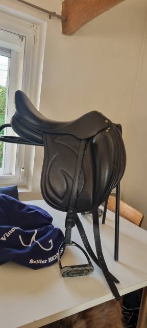 Sella da dressage Vincent Gaffet  17" - 2016
