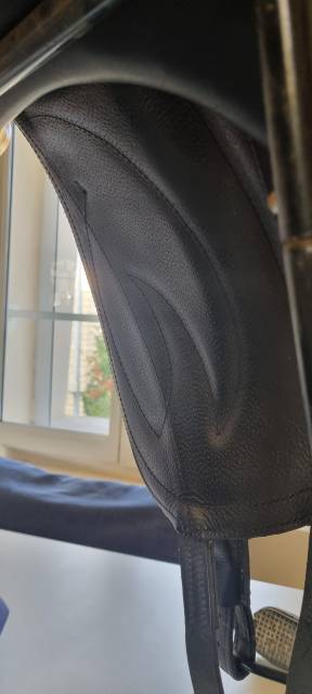 Sella da dressage Vincent Gaffet  17" - 2016