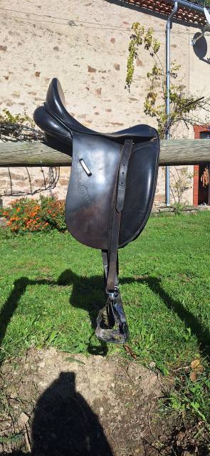 Sella da dressage  Lexhis 17" - 2024