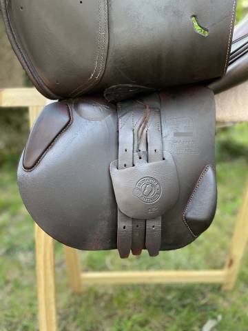 Sella da salto ostacoli Antar&egrave;s  17.5" - 2021