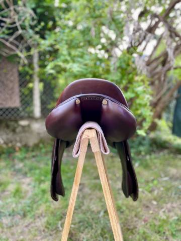 Sella da salto ostacoli Antar&egrave;s  17.5" - 2021