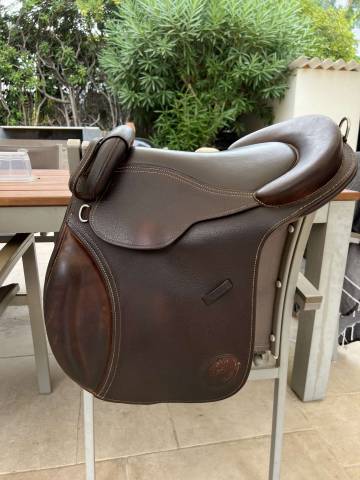 Bareback  Guy cantin 14.5" - 2018