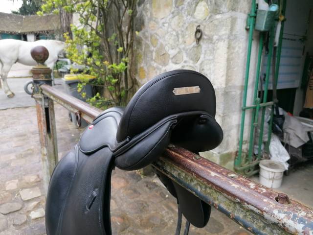 Sella da dressage John Whitaker  15.5" - 2019