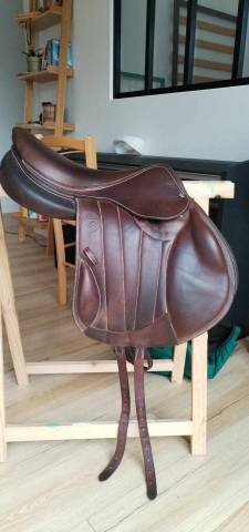 Sella da salto ostacoli Forestier  17.5" - 2022