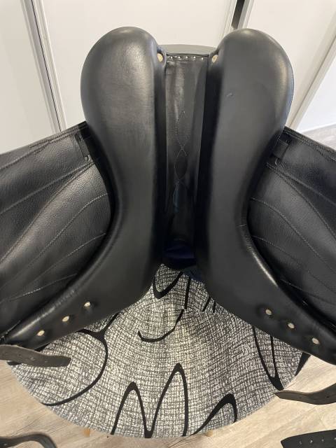 Sella da dressage Antarès  17.5" - 2020