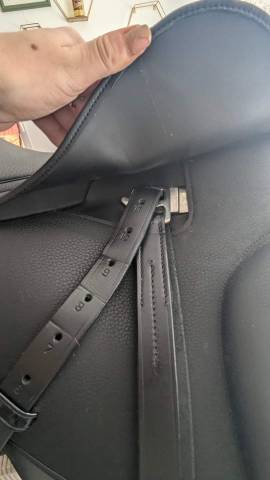 Sella da dressage Norton  17" - 2023