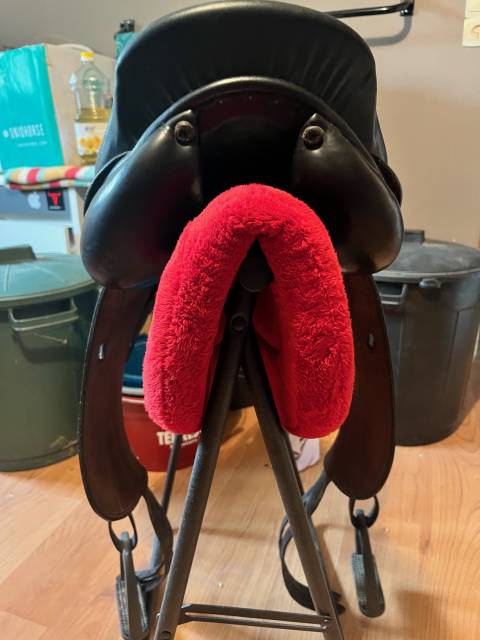 Sella da dressage Forestier  17.5" - 2010