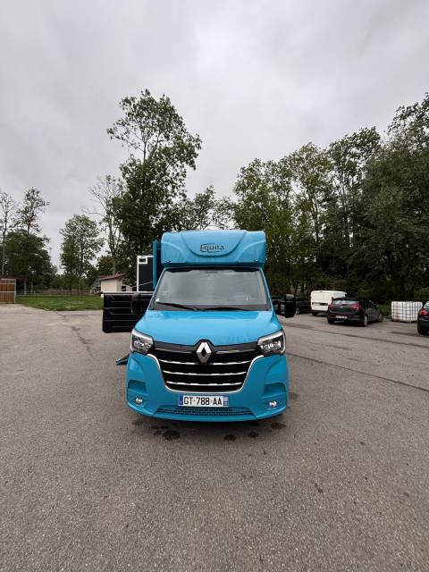 Trailer Renault RENAULT MASTER ÉQUITA 2 Cavalli 2023 Occasione