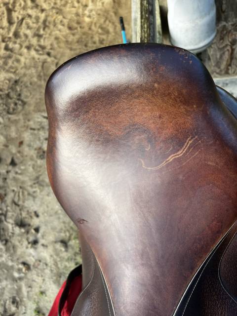 Sella da salto ostacoli Hervé Godignon  17.5" - 2008