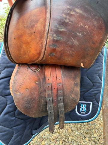 Sella da salto ostacoli Belloir  18" - 1995