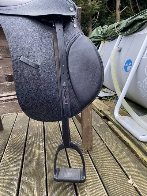 Sella mista Equip'Horse  17.5" - 2021