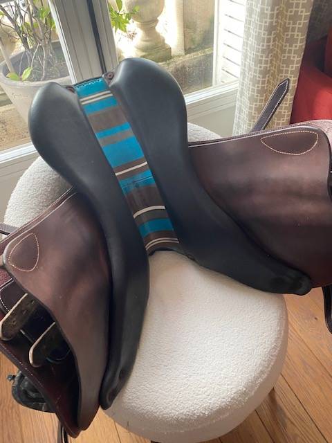 Sella da salto ostacoli Voltaire Design  18" - 2020