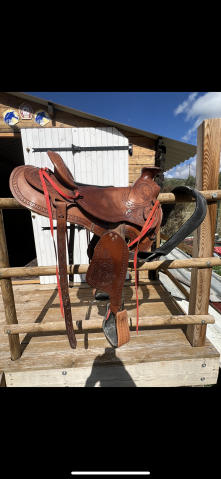 Sella western  Selle western working cow Leaf 18" - 2018