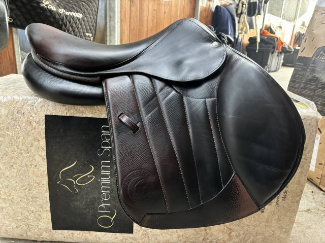 Sella da salto ostacoli Forestier  17" - 2023