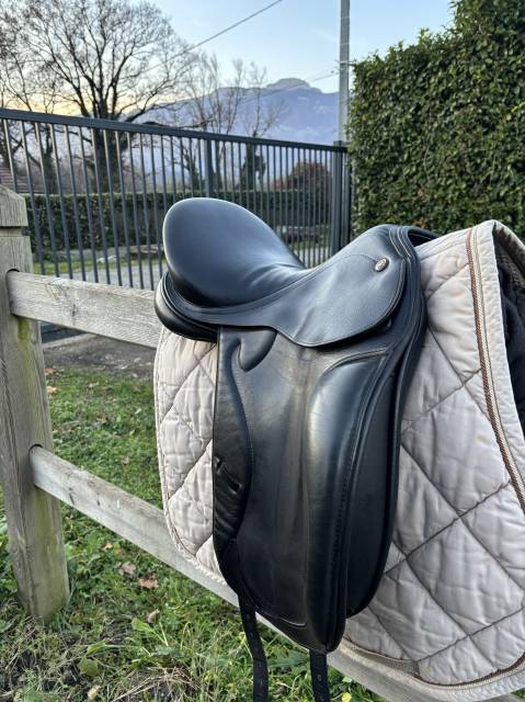 Sella da dressage Prestige Italia  16" - 2008
