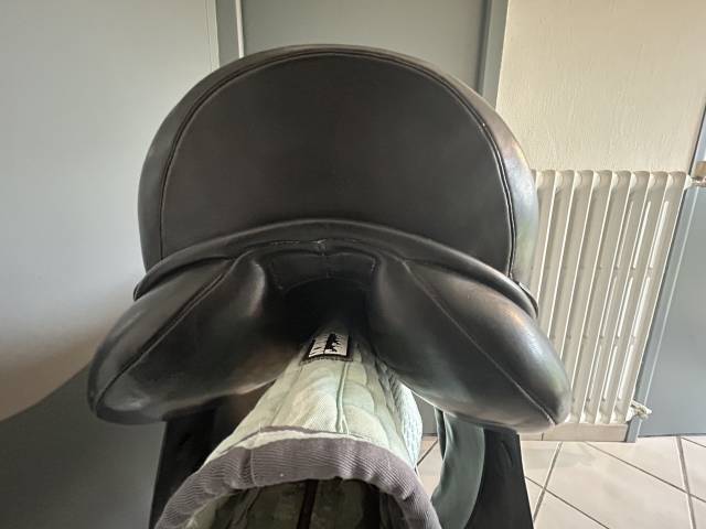 Sella da dressage  Selle anglaise  17.5" - 2012