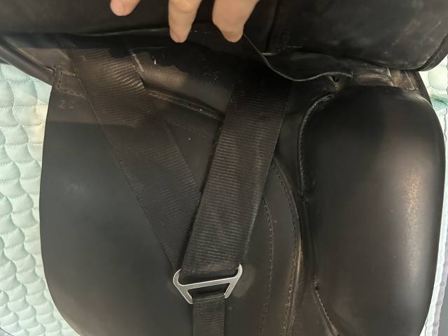 Sella da dressage  Selle anglaise  17.5" - 2012