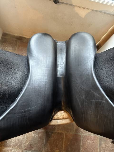 Sella da dressage Devoucoux  18.5" - 2021