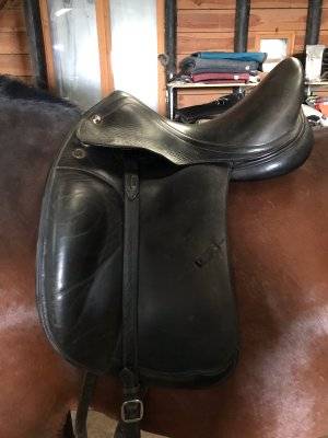Sella da dressage Prestige Italia  17.5" - 2011