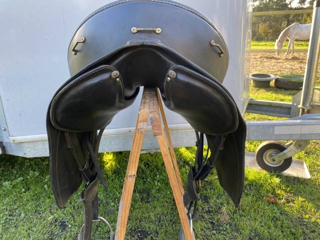 Sella da trekking TH Cuir ERA 17.5" - 2019