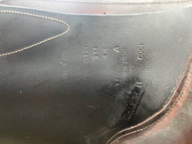 Sella da salto ostacoli Devoucoux Biarritz  17" - 2011