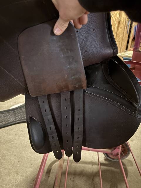 Sella da salto ostacoli Forestier  17" - 2022