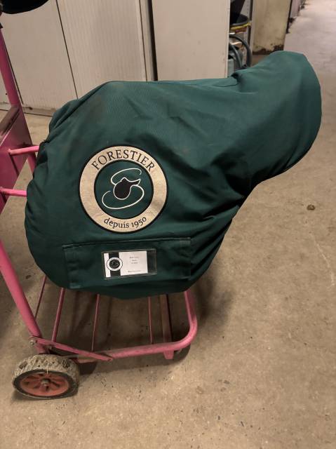 Sella da salto ostacoli Forestier  17" - 2022