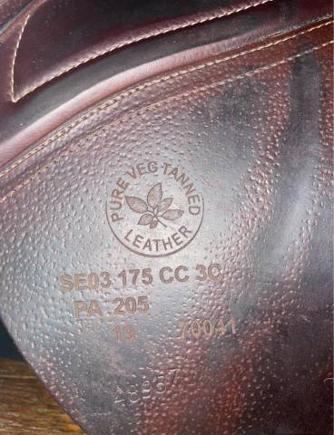 Sella da salto ostacoli CWD  17.5" - 2019