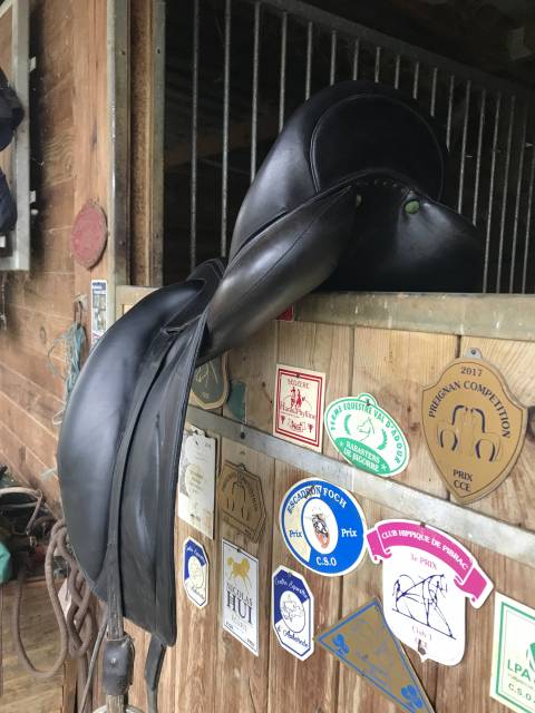 Sella da dressage Devoucoux  18" - 2015