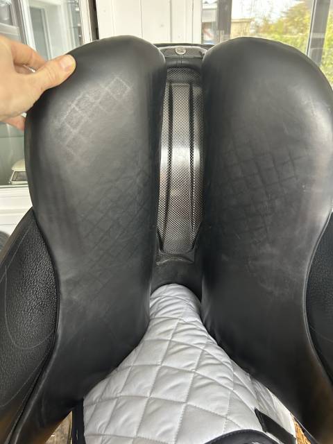 Sella da dressage Devoucoux  17" - 2019