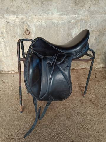 Sella da dressage Devoucoux  17.5" - 2017
