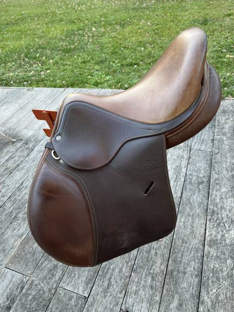 Sella da salto ostacoli Antarès Altaïr 16.5" - 2022