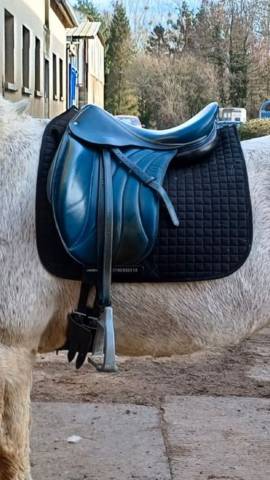 Sella da dressage Devoucoux  17.5" - 2009