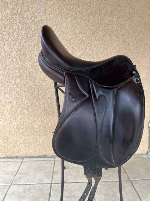 Sella da dressage Devoucoux  17.5" - 2013