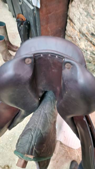 Sella da salto ostacoli Forestier  17" - 2022