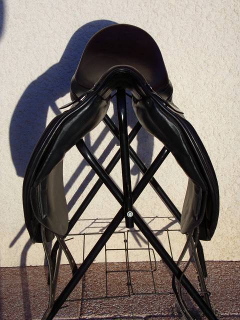 Sella da dressage Prestige Italia  17" - 2012