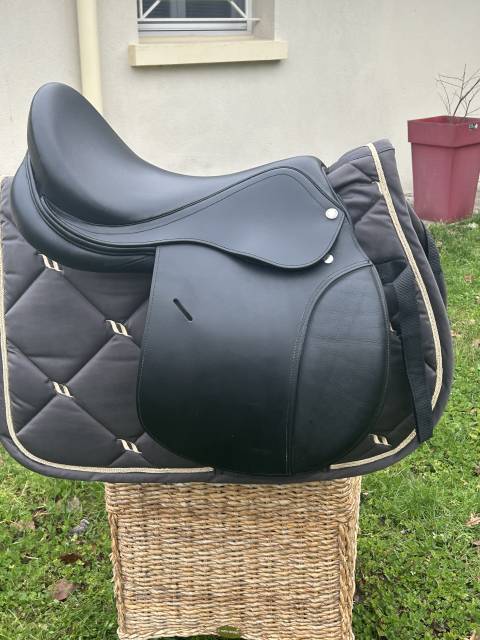 Sella mista Eric Thomas  16.5" - 2021