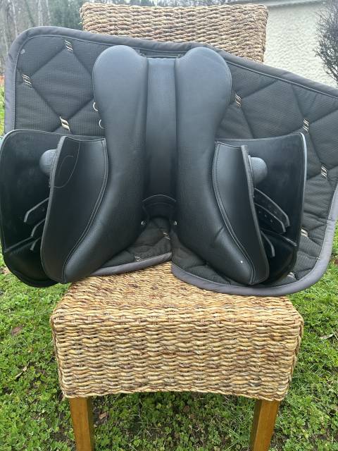 Sella mista Eric Thomas  16.5" - 2021