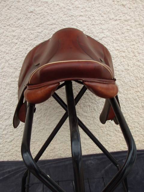 Sella da salto ostacoli Hervé Godignon  17.5" - 2018