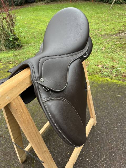 Sella mista Norton  17" - 2023