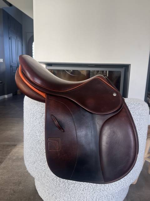 Sella da salto ostacoli Childeric  17.5" - 2021