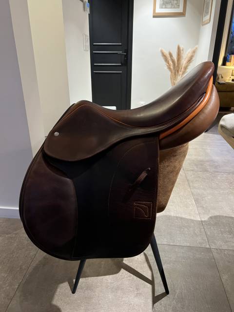 Sella da salto ostacoli Childeric  17.5" - 2021