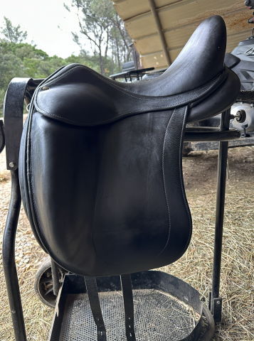 Sella da dressage Childeric  17" - 2014
